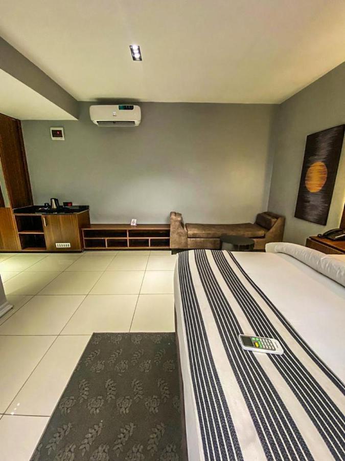 Gravity Hotels By Ace Owerri Exterior photo
